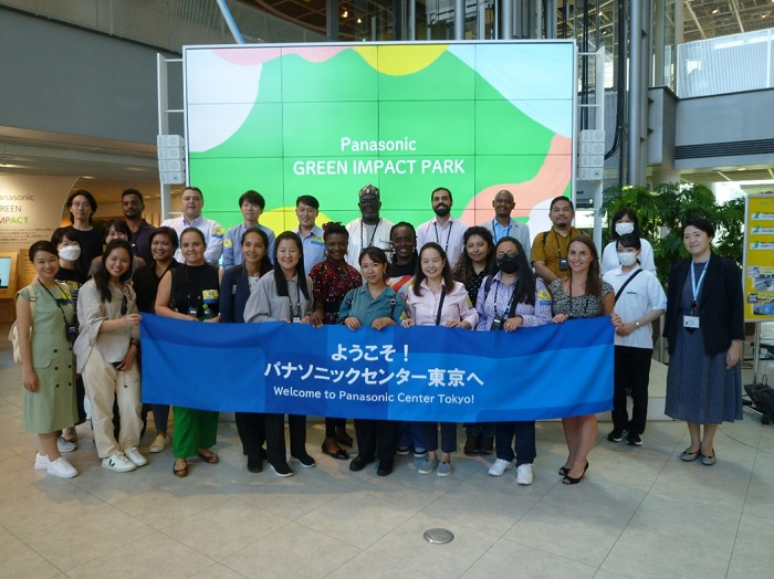 (Photo) Company visit at Panasonic Center TOKYO, Panasonic Corporation Panasonic Corporation, Thank you for your cooperation