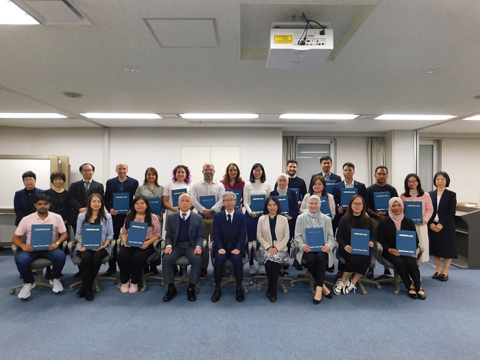 (Photo)Completion ceremony
