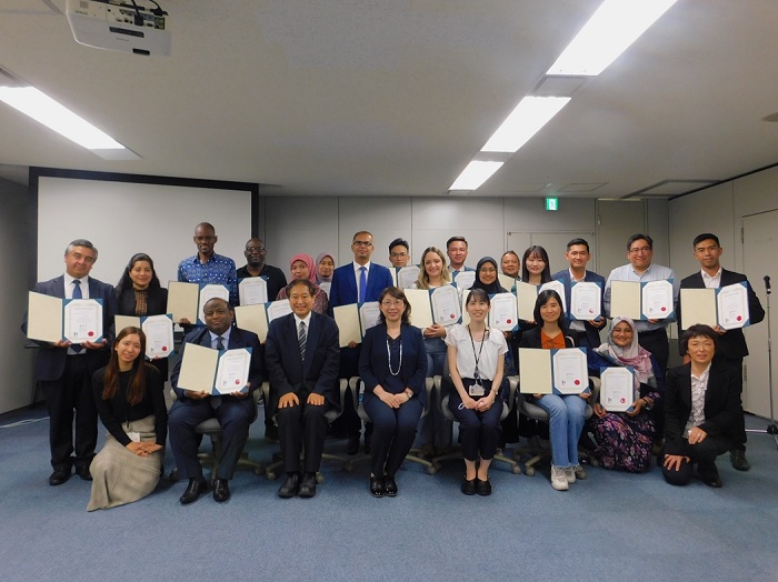 (Photo)Completion ceremony
