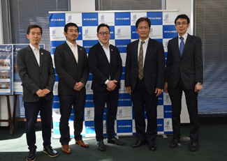photo: Mr. Sawai, Director of the WIPO Japan Office and members of GMS