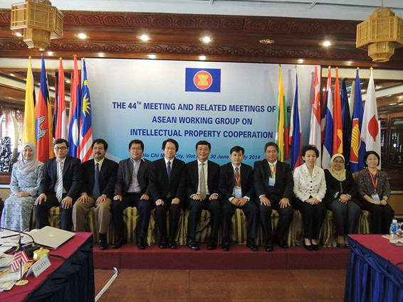 (photo)Group photo
