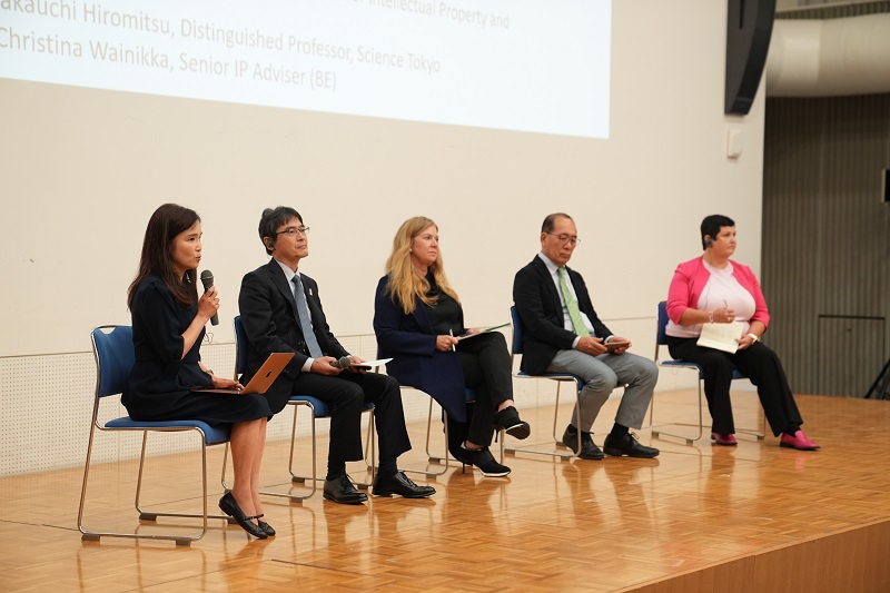 Photo - Panel discussion A. From left to right: Dr. IIDA (Science Tokyo), Mr. ONO (JPO), Ms. Vidal (USPTO), Dr. NAKAUCHI (Science Tokyo), Ms. Wainikka (BE)