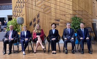(photo01)MOC exchange ceremony