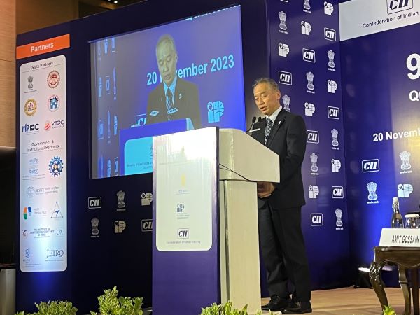 (Photo-1Opening Speech by Mr. KATSURA, Deputy Commissioner