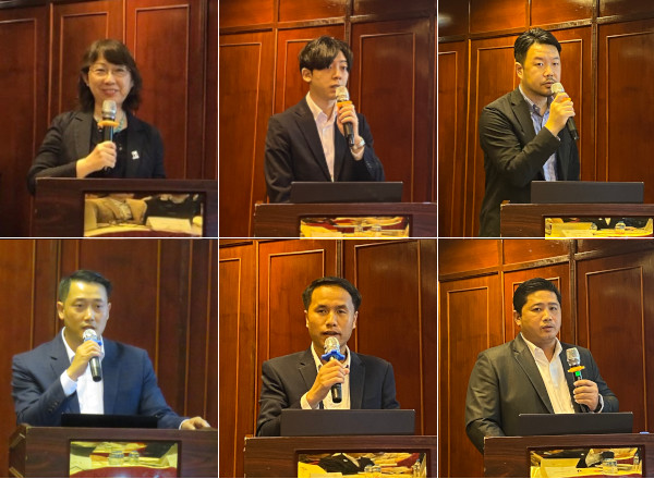 (Photo-3)Lectures