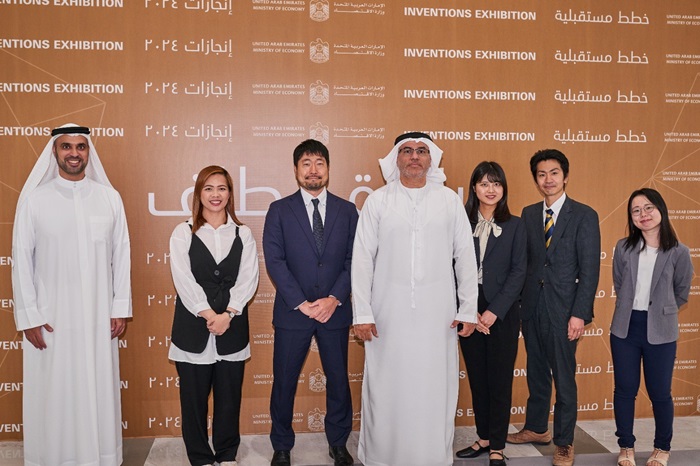(Photo-3) JPO Trainers with H.E. Dr. Abdelrahman Hassan Almuaini- Assistant Undersecretary for Intellectual Property