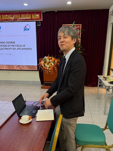 (Photo-4) Remarks by Mr. OGAWA, JICA Expert