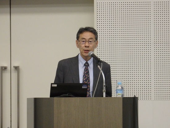 (photo-02) Mr. Toshihide ABE, Executive Chief Administrative Judge of the JPO giving opening remarks