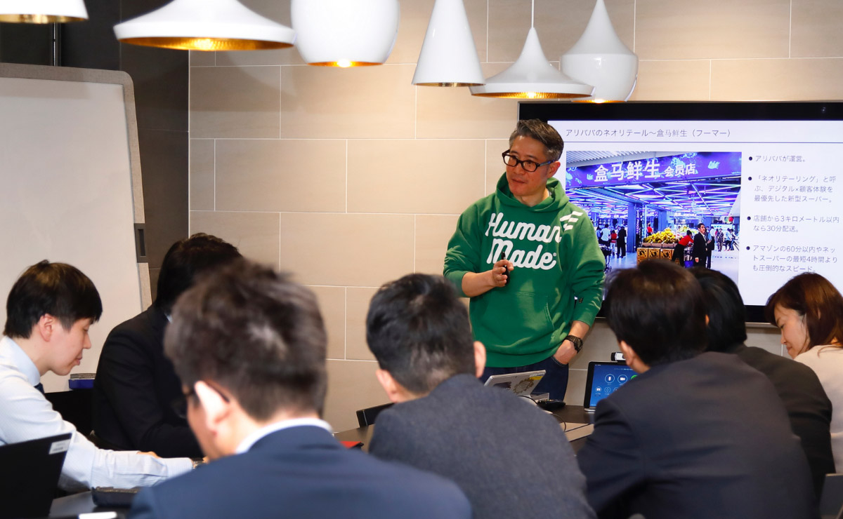 VOICE&REPORT中国の産業構造の変化から考える、アフターデジタル時代をつくる力のイメージ画像