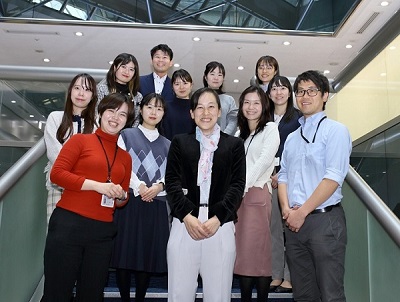 （写真）メンバーの集合写真