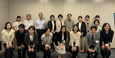 （写真）第1回意見交換会の集合写真