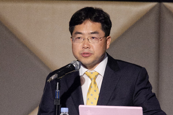 韓国特許庁（KIPO） Jae Woo LEE 商標デザイン審査局長の写真