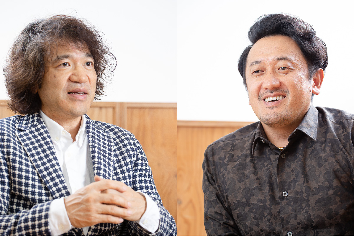 【左】椎木隆太代表取締役会長の写真【右】熊本浩志代表取締役社長の写真