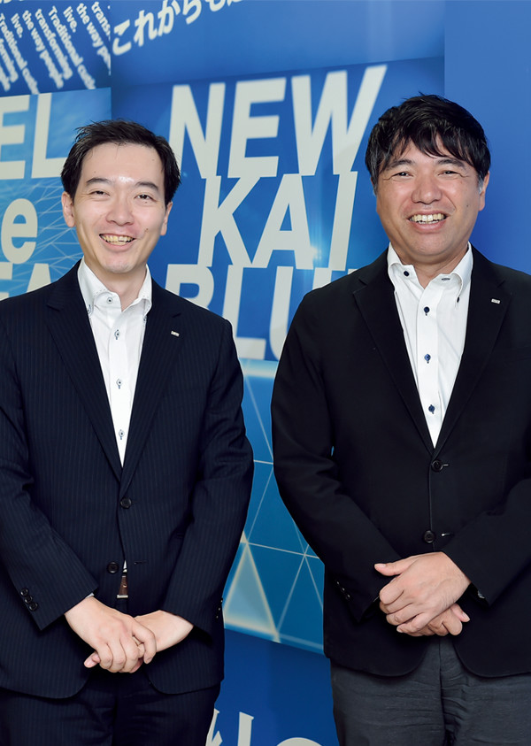 地曵（じびき）慶一氏と髙橋匡氏の写真