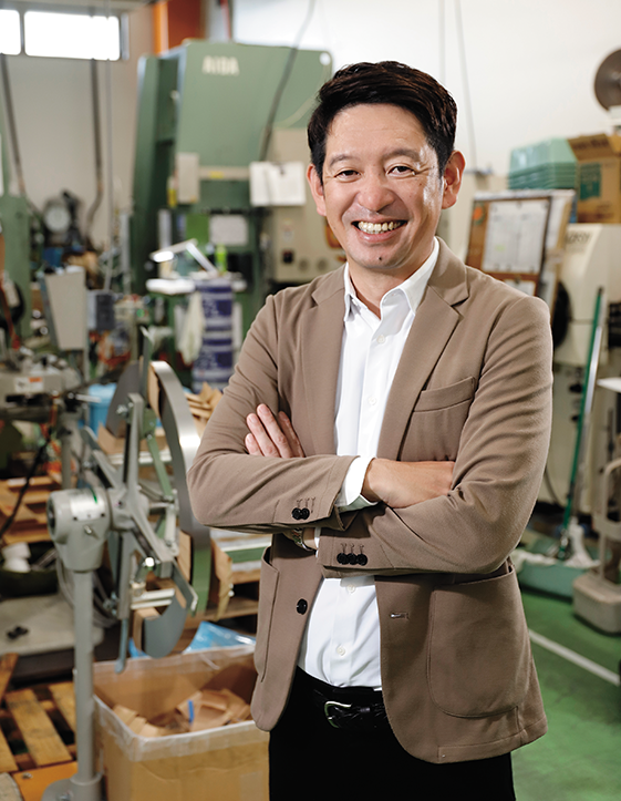 西村昭宏