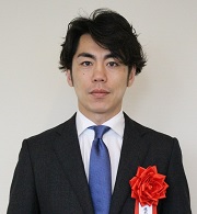 （写真）青山 裕紀　氏