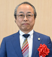 （写真）伊原 友己　氏