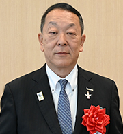（写真）青山 恭明　氏