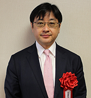 （写真04）日亜化学工業株式会社