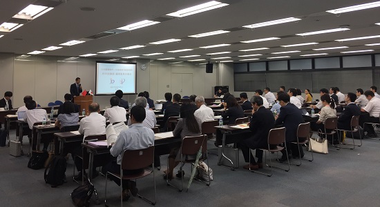 （写真01）意見交換の様子