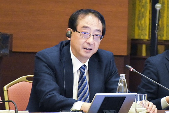 （写真）松永特許庁長官