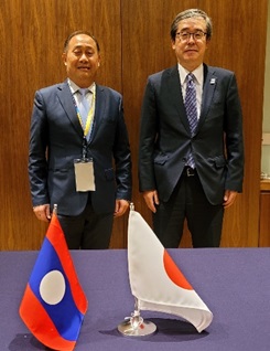 （写真）マカ副局長（ラオス）との会談