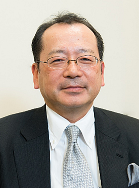 （写真1）特許庁長官　小宮　義則