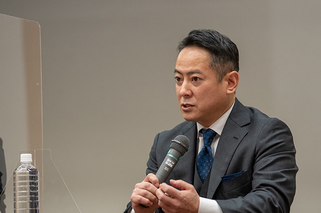 （写真）林　氏