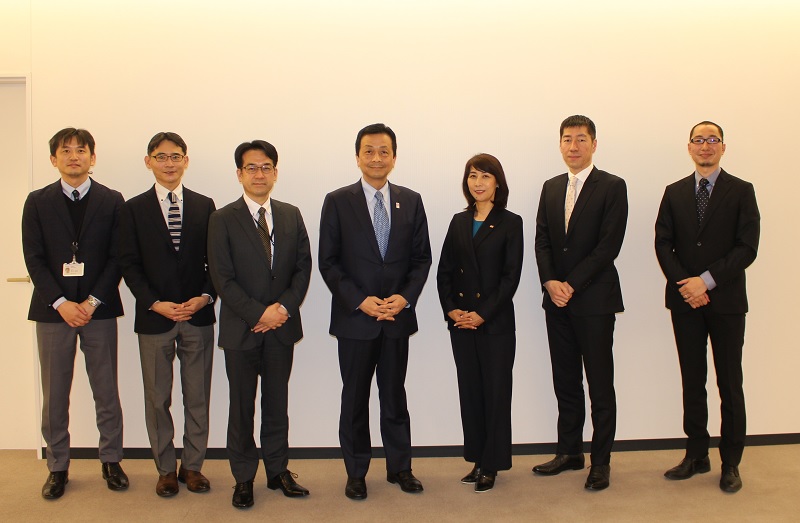 (Photo-1) スリーエム ジャパン株式会社との意見交換