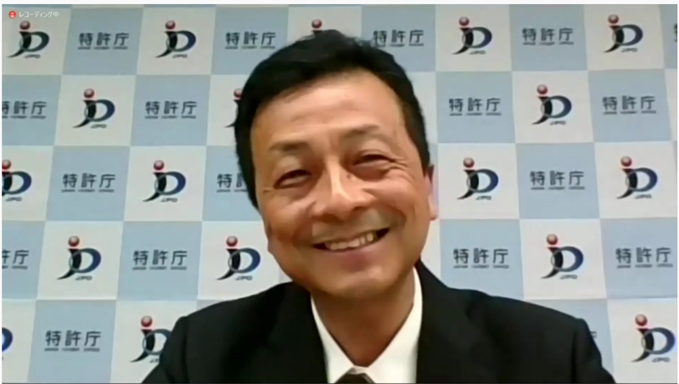 Photo - JPO Commissioner MORI in the presentation