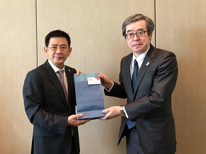 (Photo)Meeting with DIP’s Director General Vuttikrai