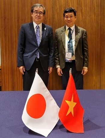 （写真）トラン・リー・ホン副長官（ベトナム）との会談