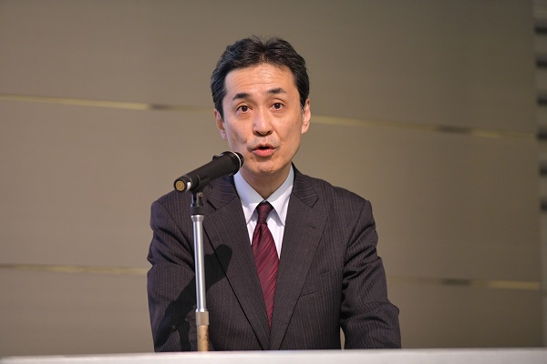 （写真1）特許庁 審査業務部長 野村 栄悟
