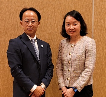 （写真）ナワラット国際部長（タイ）との会談