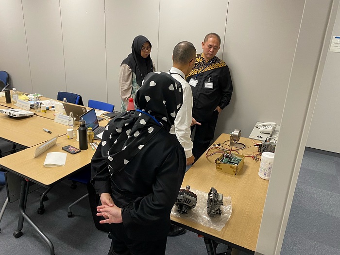 Photo - Face-to-face training