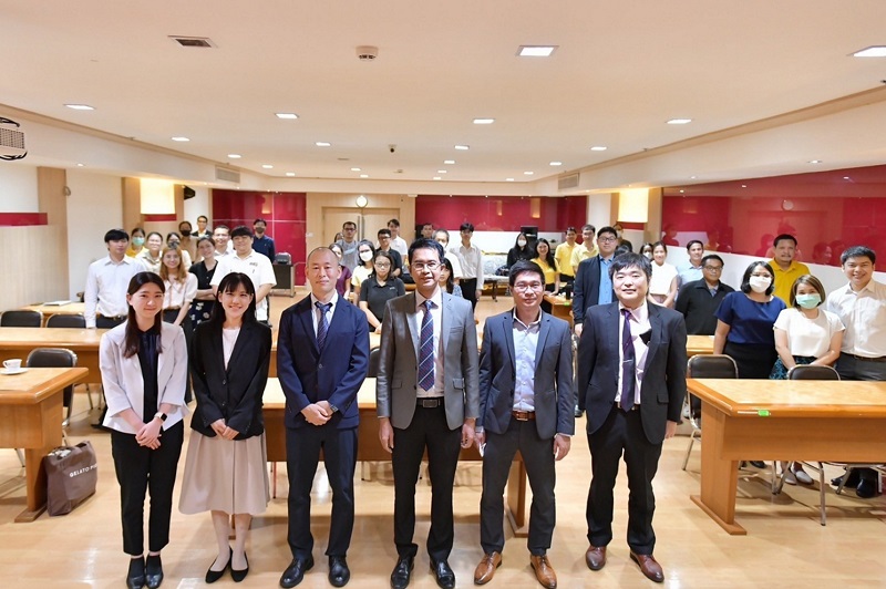 (photo)Group photograph