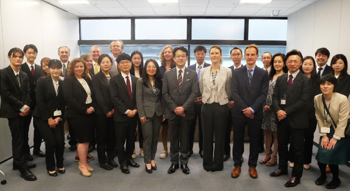 Photo - Participants from ID5 Offices and WIPO at the ID5 Mid-Term Meeting
