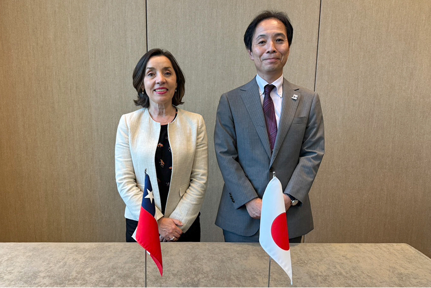 （画像）ブレスキー長官（チリ）との会談