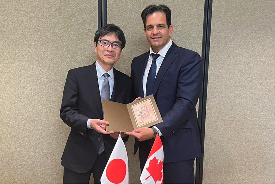（画像）ジョーガラス長官（カナダ）との会談