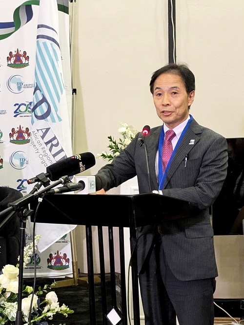 Photo - Deputy Commissioner Yasuda delivering a speech