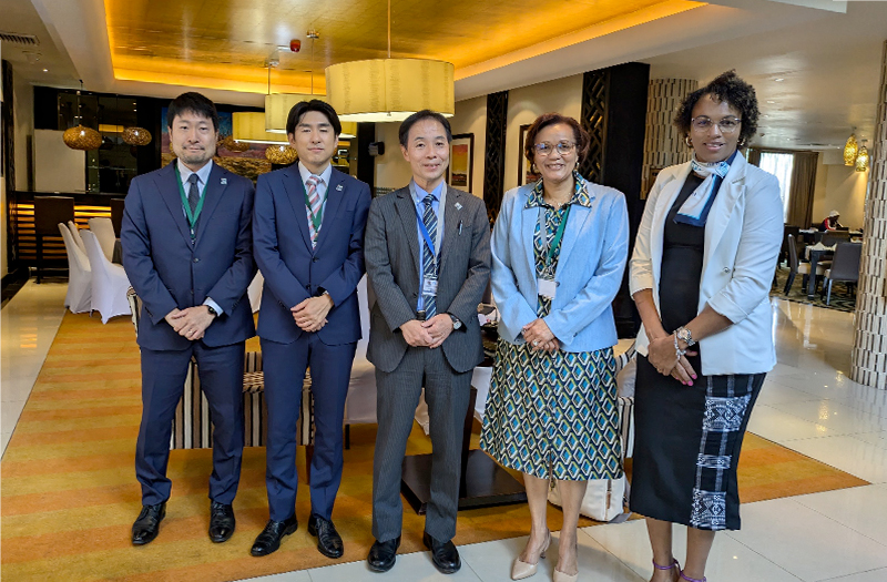 Photo - Bilateral Meeting with IGQPI (Cabo Verde)  Ms. SPENCER, President, IGQPI (the fourth from the left)