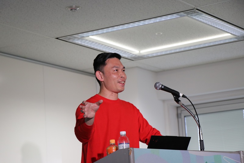 （写真）株式会社kenma代表取締役、ビジネスデザイナー　今井 裕平氏