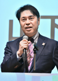 （写真2）中小企業庁長官　山下　隆一