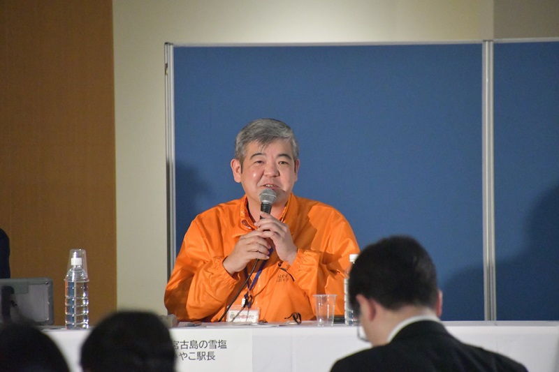 （写真）株式会社宮古島の雪塩島の駅みやこ 駅長　平良 雄一氏