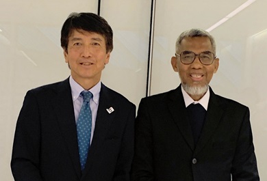 （画像）ラジル総局長（インドネシア）との会談