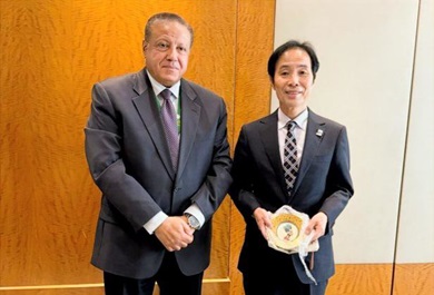 （画像）アズミー議長（エジプト）との会談