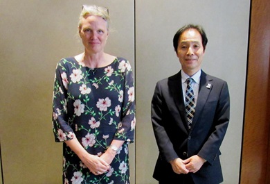 （画像）ヤードフェルト長官（スウェーデン）との会談