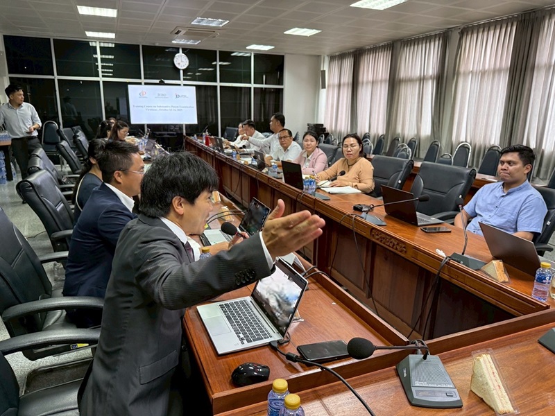 Photo - Lecture session