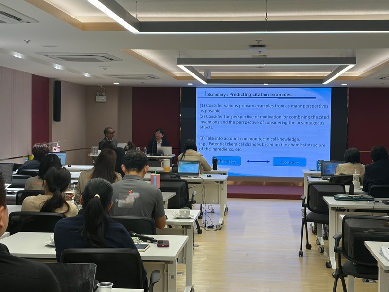 Photo - Search training course (chemistry)