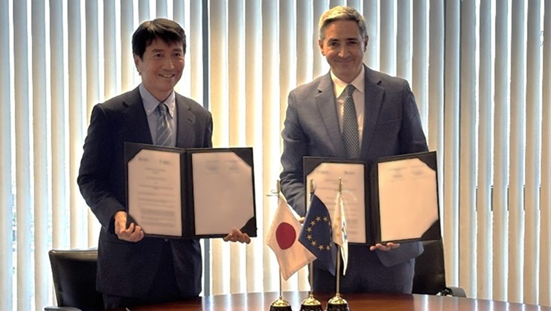 (写真)河西長官 EPOエルンスト副長官